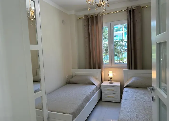 - Ana 2 Appartamento Golem (Tirana)